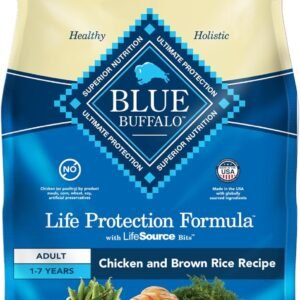 Blue Buffalo Life Protection Formula Adult Dry Dog Food, Helps Build and Maintain Strong Muscles, Made with Natural Ingredients, Chicken & Brown Rice Recipe, 5-lb. Bag